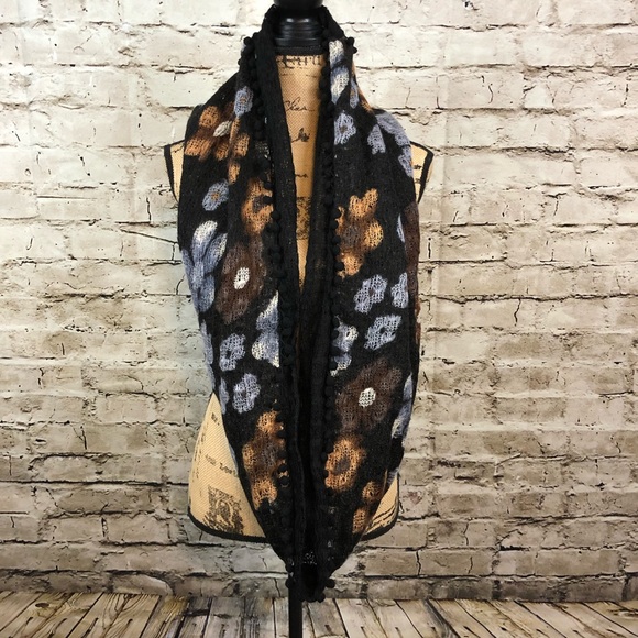 Infinity Scarf - Picture 3 of 8